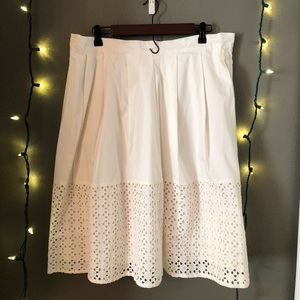 Tea-Length Linen White Skirt!